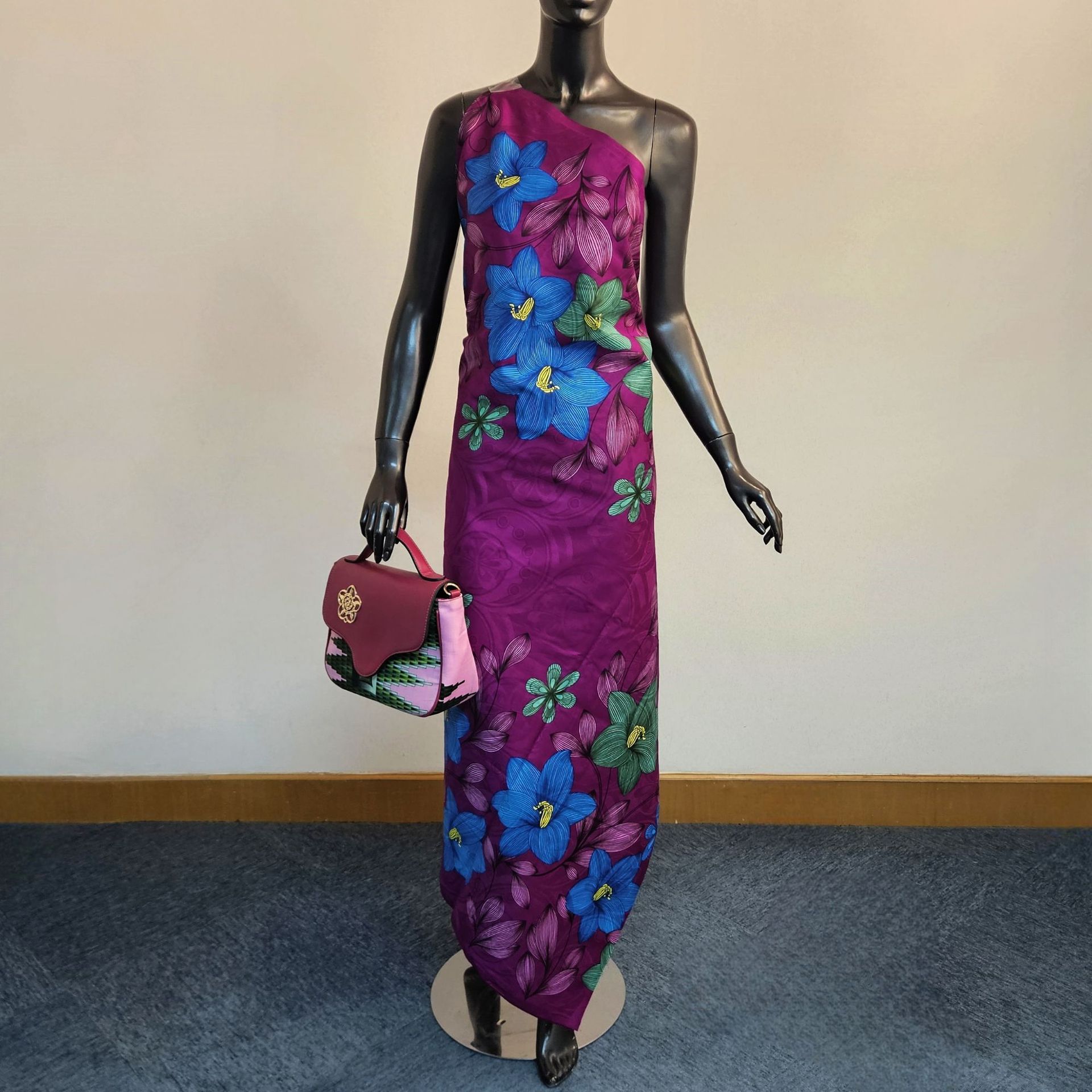 Sewing Jackets - Estampado Floral en tela de cera